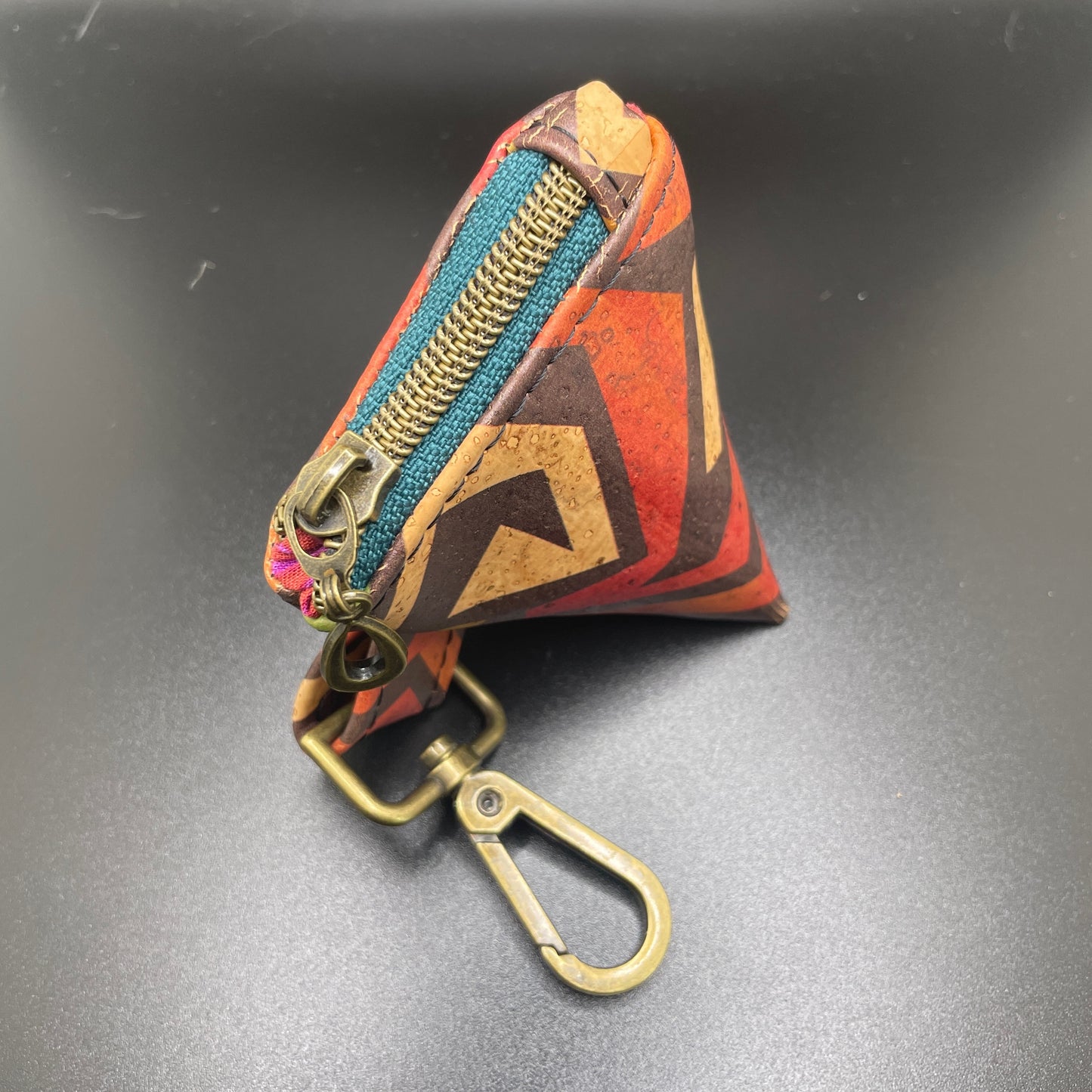 Pyramid Pouch