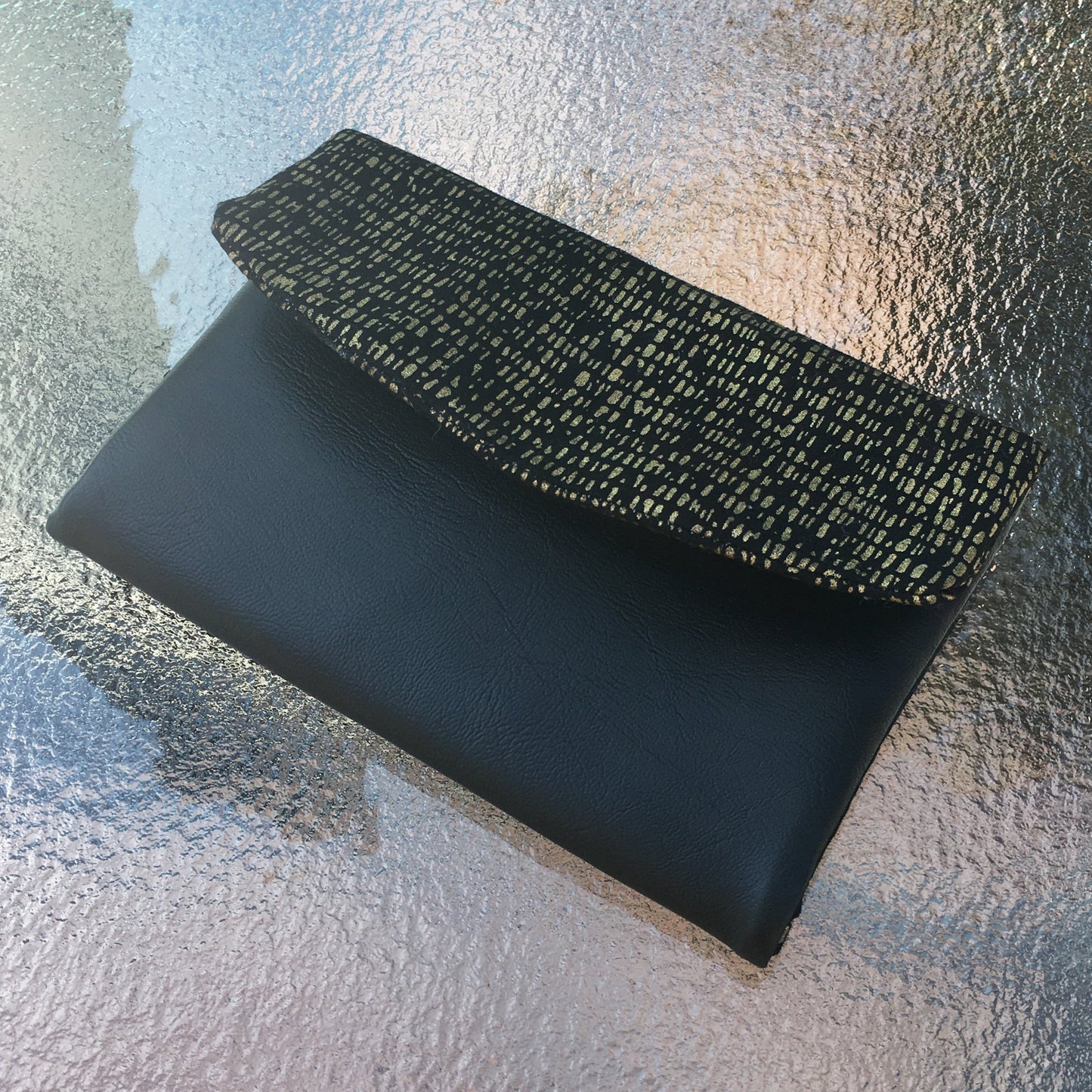 Boon Wallet - Black vinyl