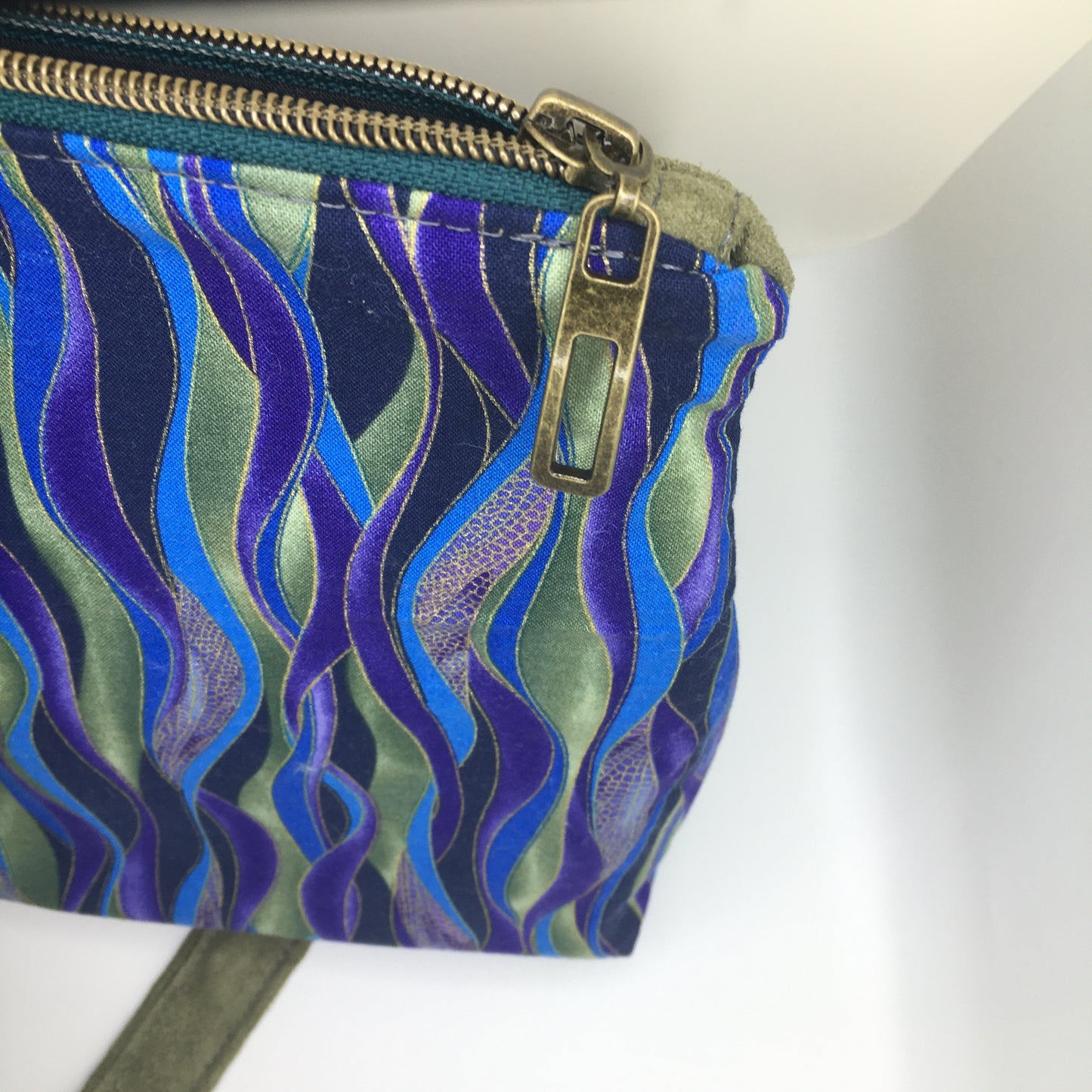 Luna Crossbody