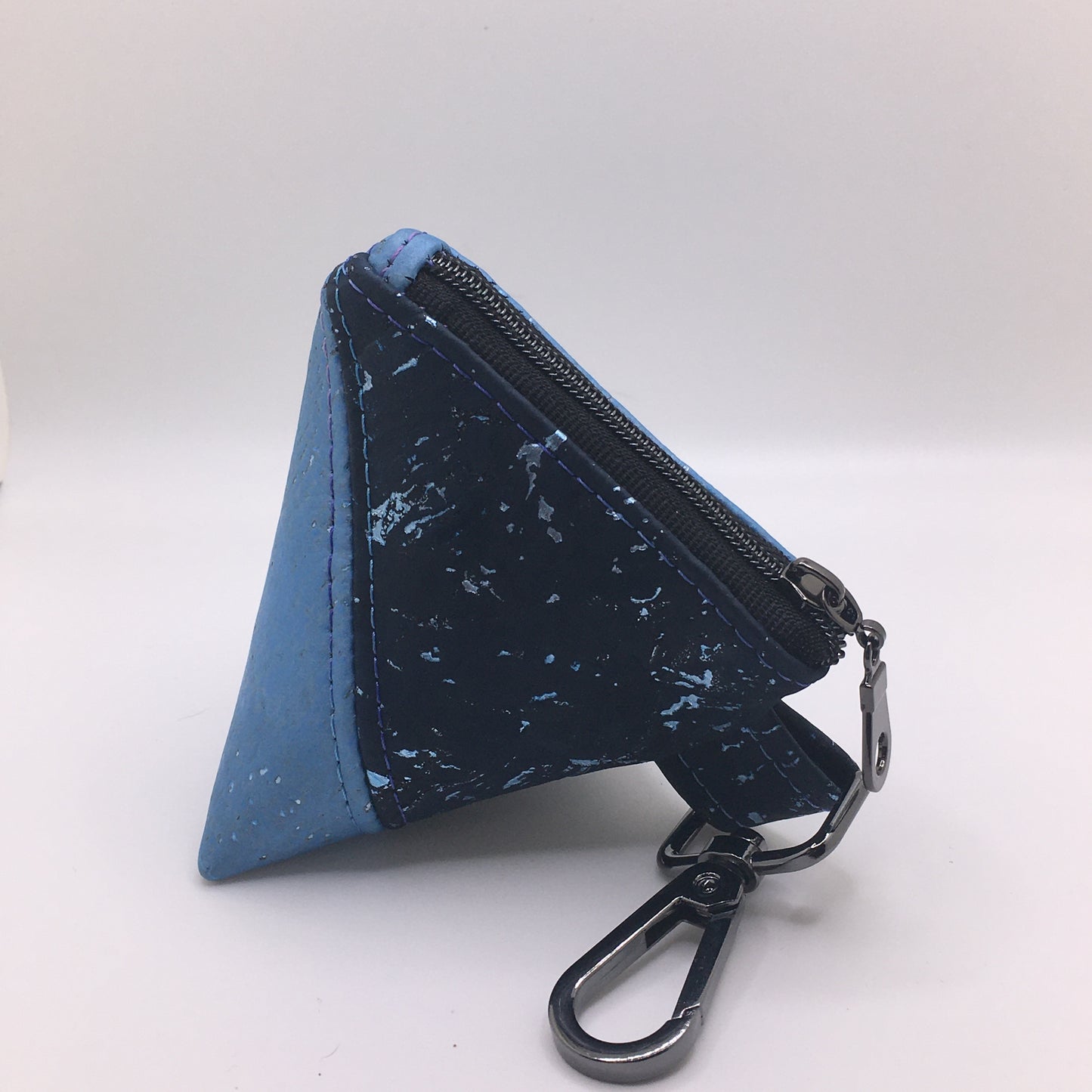 Pyramid Pouch