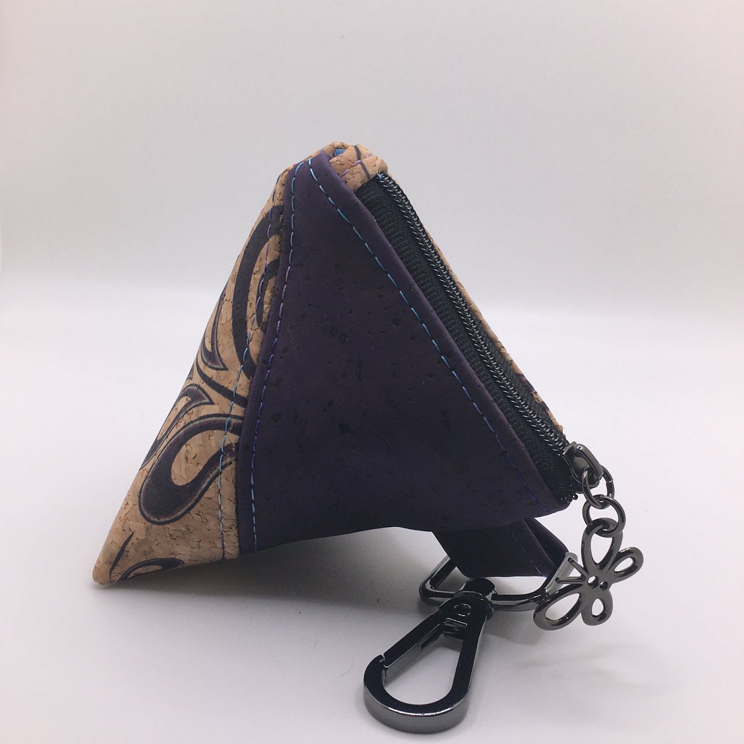 Pyramid Pouch