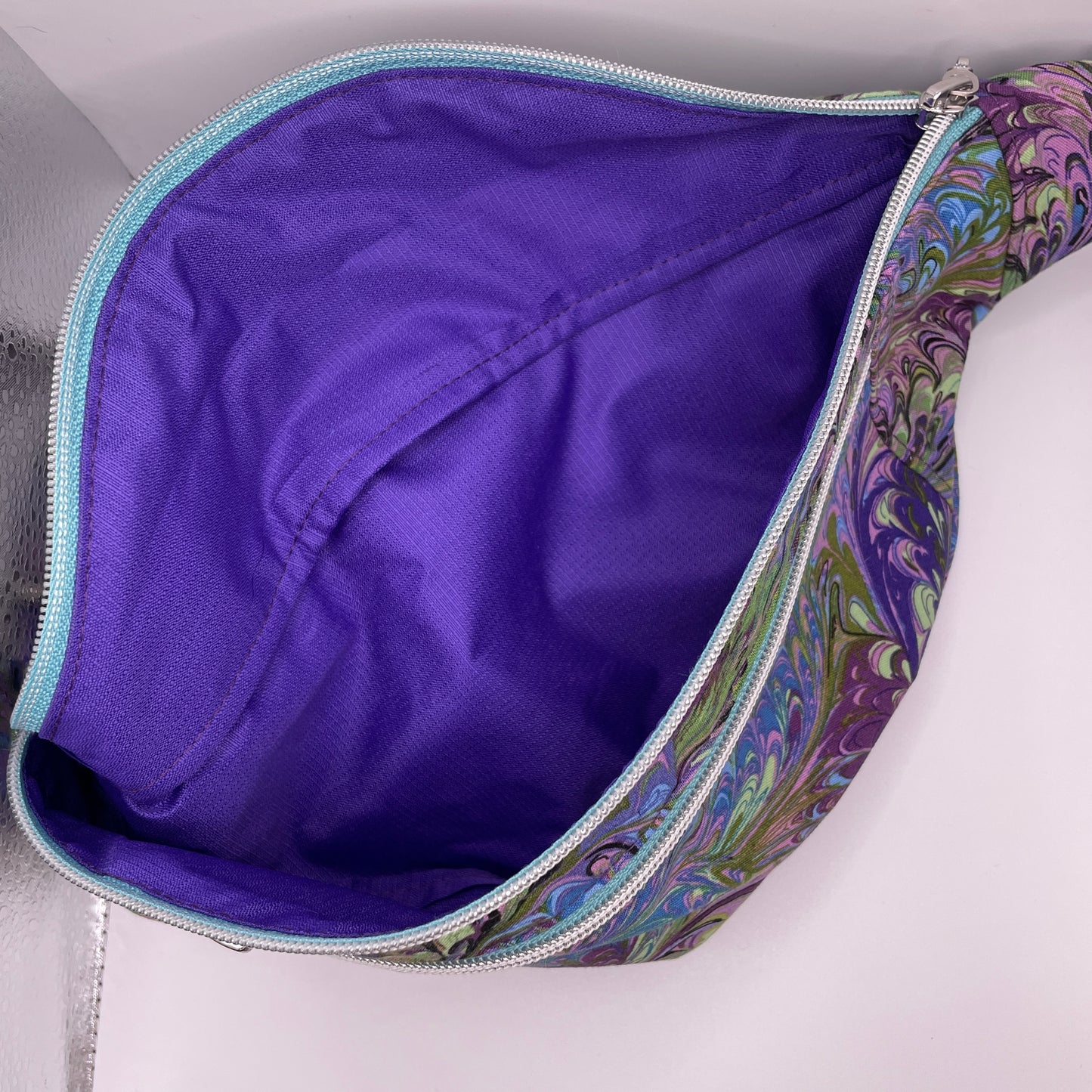 Triangular Hip Pack